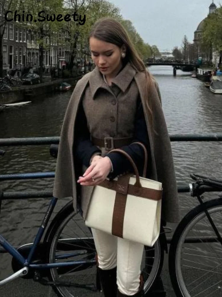 

Vintage Cloak 3 Pieces Sets Women Single Breasted Sleeveless Slim Vest Detachable Cloaks Mini Shorts 2025 Autumn Lady Chic Suit