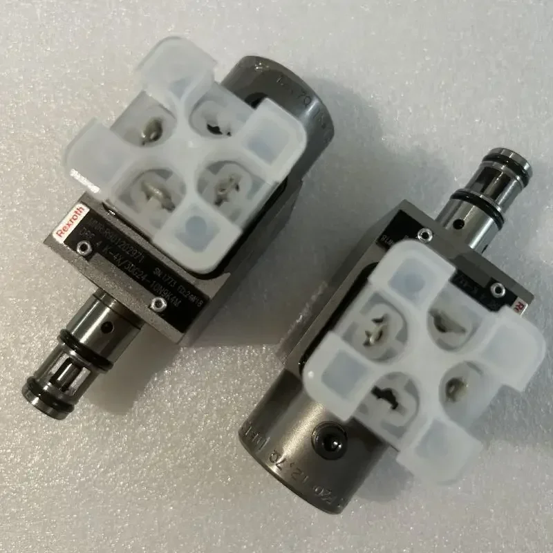 DRE4K-4X/30G24-10N9K4M R901202971 Valvola di riduzione della pressione per motore A6VM250