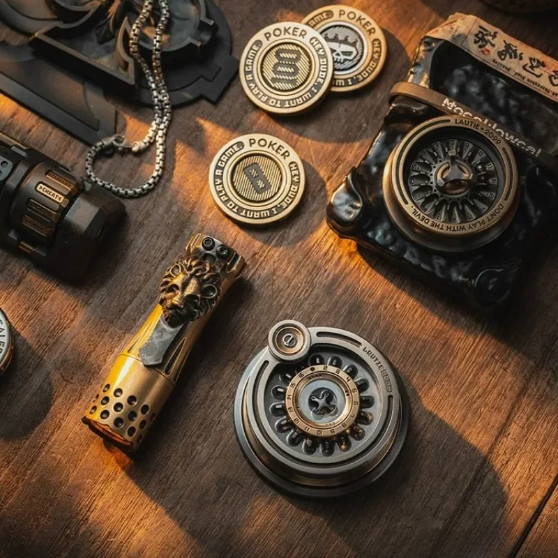 

(Предпродажа) LAUTIE EDC Carnival MAGE Магнитное соединительное колесо Механический металлический гироскоп на кончиках пальцев Декомпрессионная игрушка 60-дневный корабль