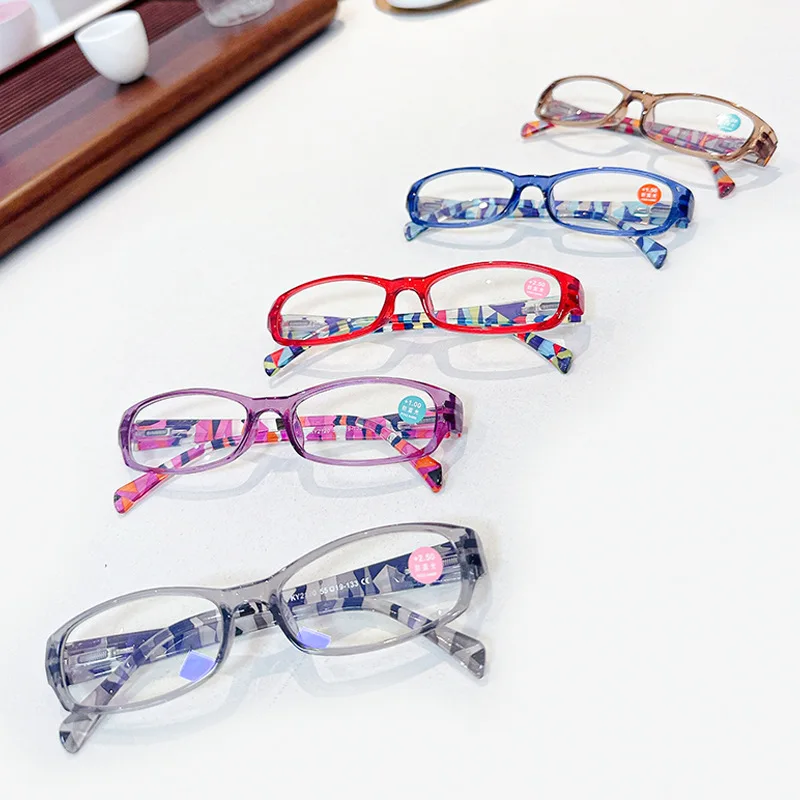 

Reading Glasses Spring Hinges Fashion Women Small Fresh Print Small Frame Super Clear High Quality Reading Presbyopic Glasses