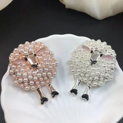 Jolie broche en forme d'animal de dessin animé incrustée de perles, jolie broche en forme de mouton pour filles, accessoires de fête de noël, bijoux cadeaux