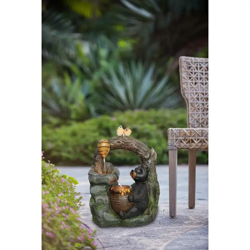 Fontaine d'eau extérieure à deux niveaux avec motif animal de la forêt, pompe et lumière, caractéristique décorative de jardin de 18,5 "x 11,8" x 22,6"