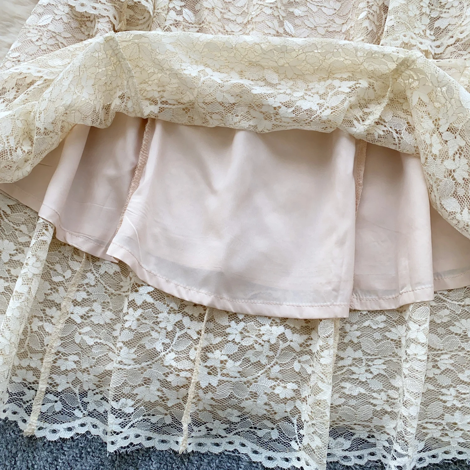 セクシーでシックな長袖スクエアネック花柄ドレスイブニングパーティーファッション秋ドレス女性服