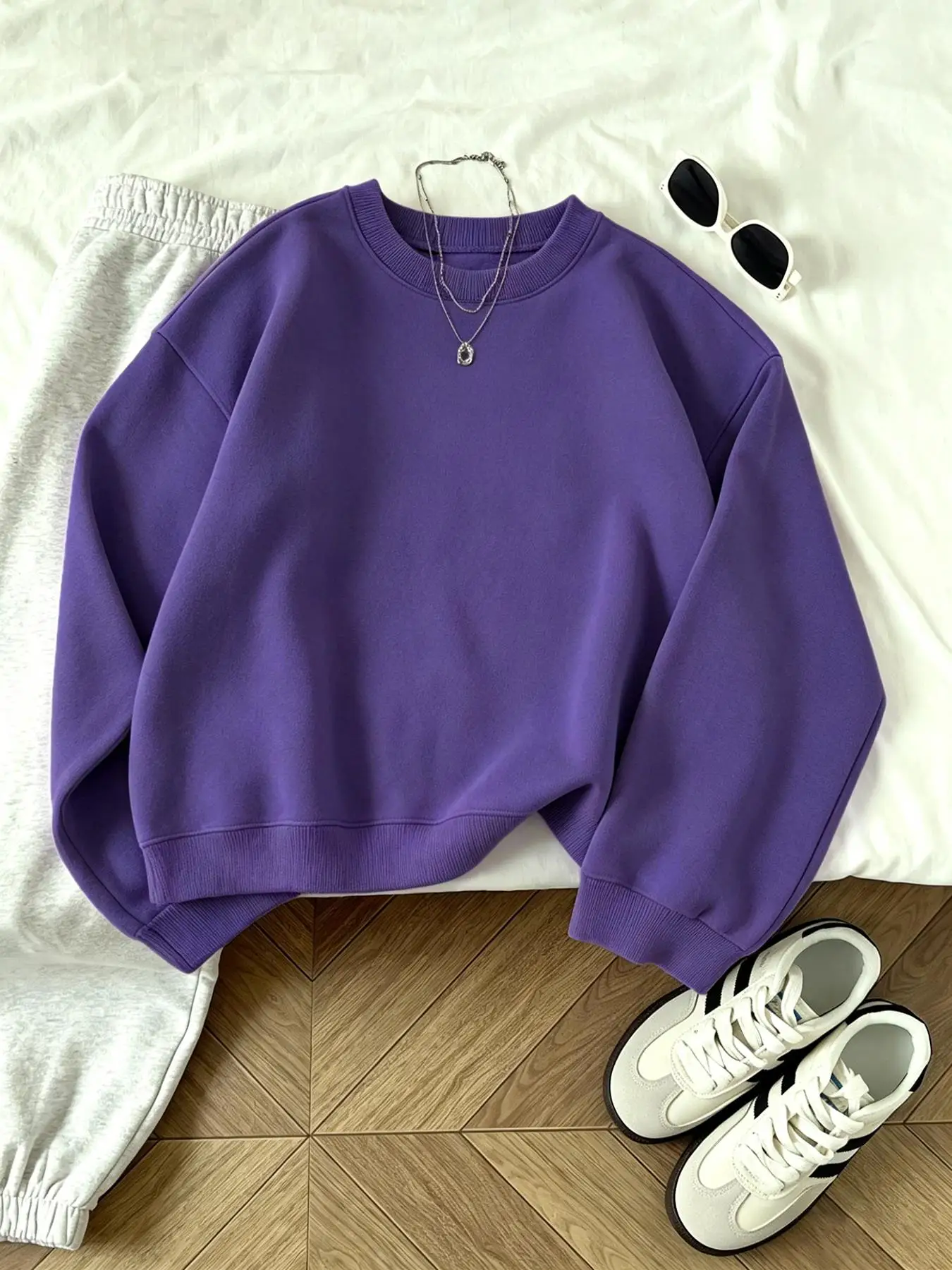 Thumbnail 3 - #24 Ranked Graphic Sweatshirts Picks in 2026