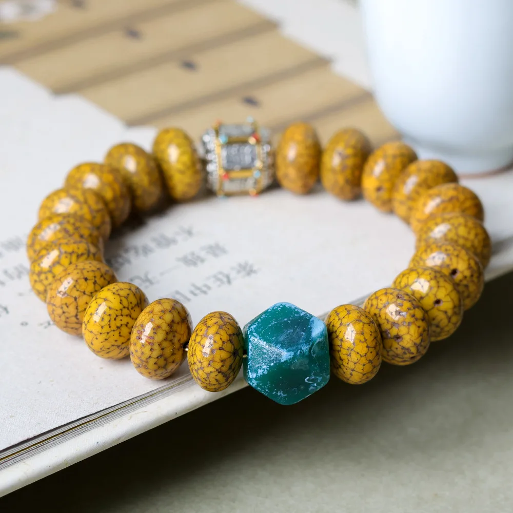 

Lao Zi Kai Kai Xing Yue Bodhi Plate Bead Bracelet Original Calcification Lao Agate Cultural Play Chinese Hand String