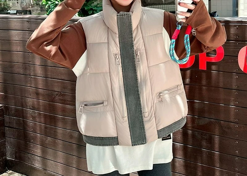 Krótka kamizelka patchworkowa z denimu ze stójką, nowy styl na jesień i zimę 2025, gruba kurtka bez rękawów.