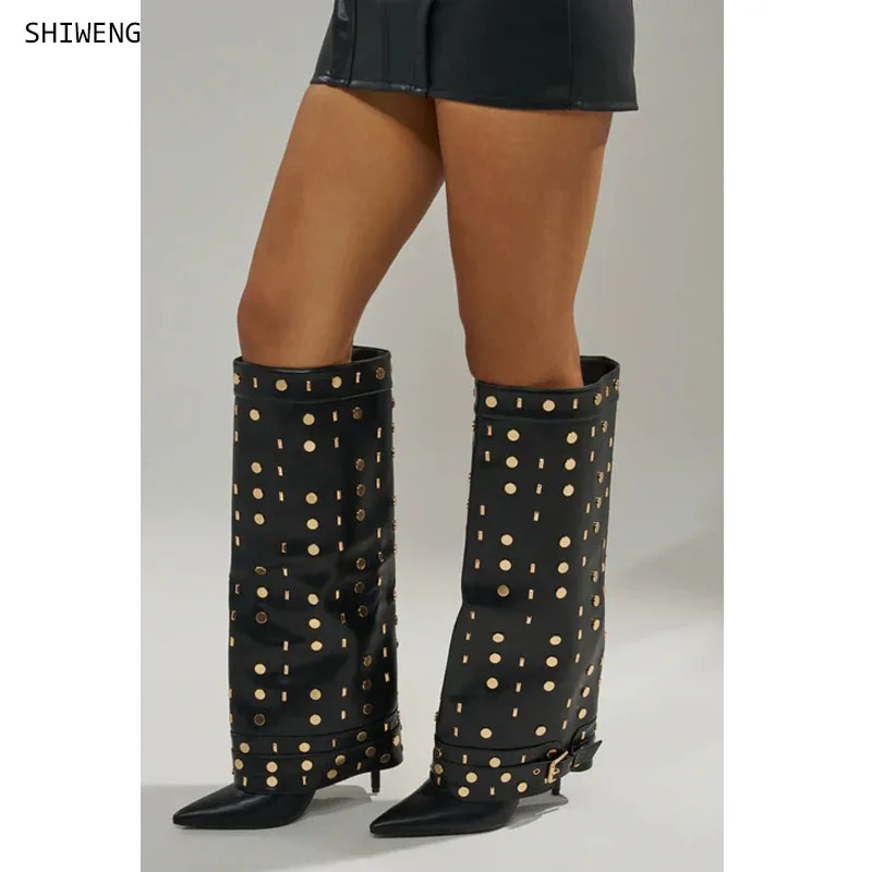 

2026 Черные замшевые сапоги до колена в стиле ретро с острым носком на массивном каблуке и заклепке с пряжкой, женские модные длинные сапоги в стиле коровьего мальчика Botas 44
