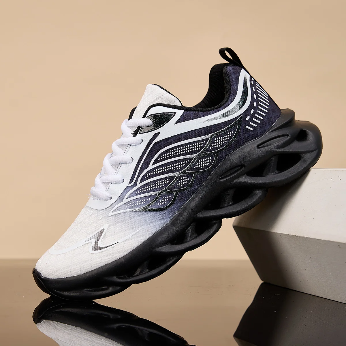 

Женская спортивная обувь на толстой подошве, мягкие легкие дышащие удобные теннисные туфли с отскоком, осенние повседневные кроссовки для женщин