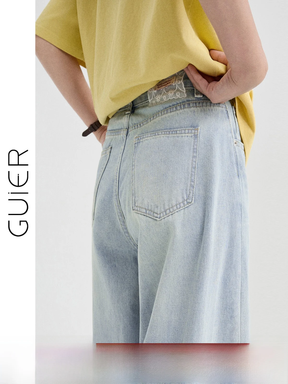 

Женские джинсы с высокой талией и широкими штанинами, лето 2026, новые, свободные, стройнящие, повседневные, универсальные, прямые брюки, бренд Guci, с кружевными вставками