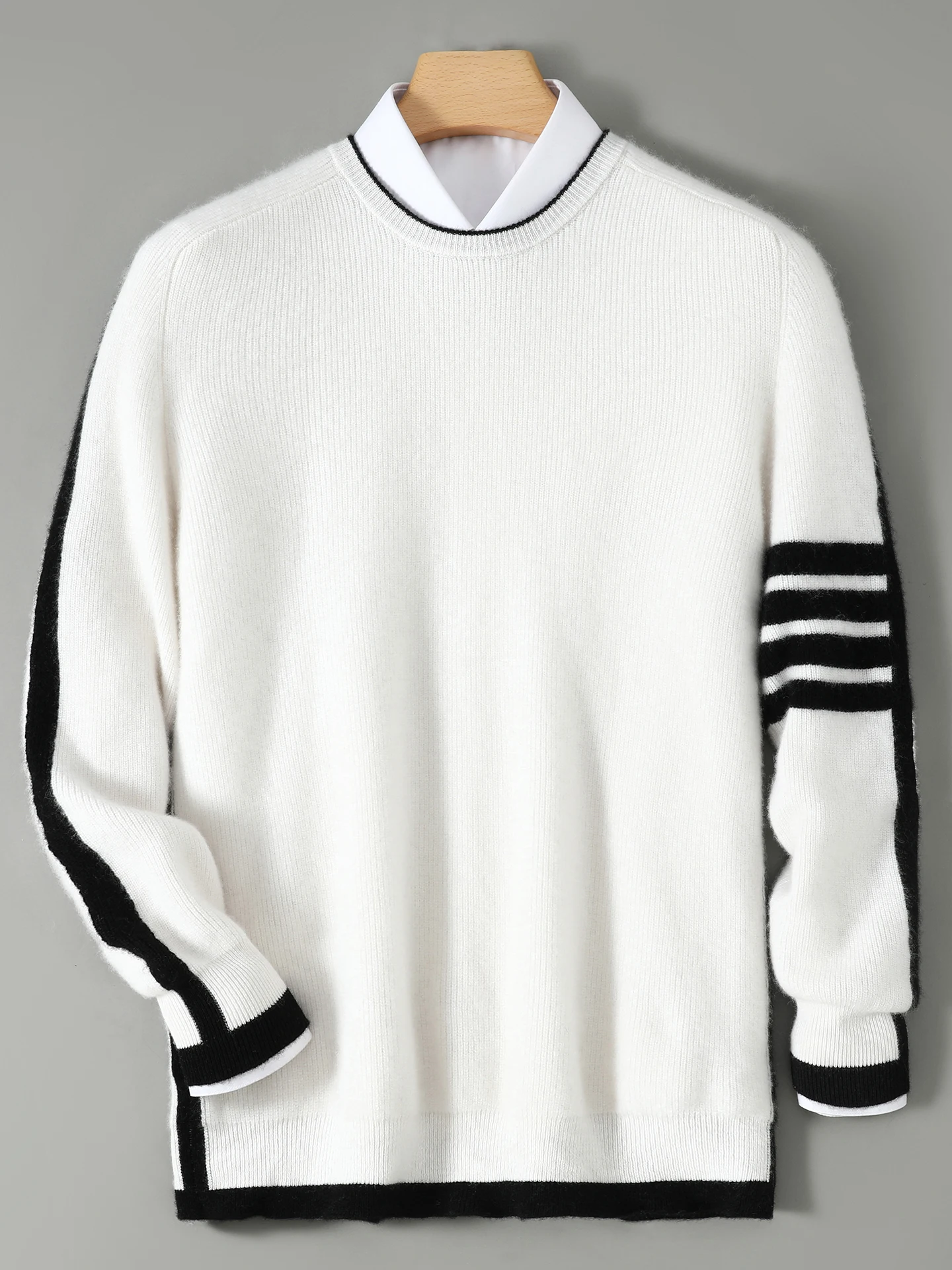Men100 (100%, мужской, шерсти, вырезом) купить от 442,00 руб. Топы и футболки на 1rub.ru