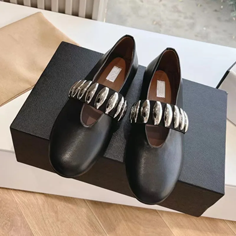 Scarpe da donna di marca firmate in vera pelle a fondo piatto Casual traspirante Mary Jane scarpe da ballo retrò estate nuova tendenza 2024