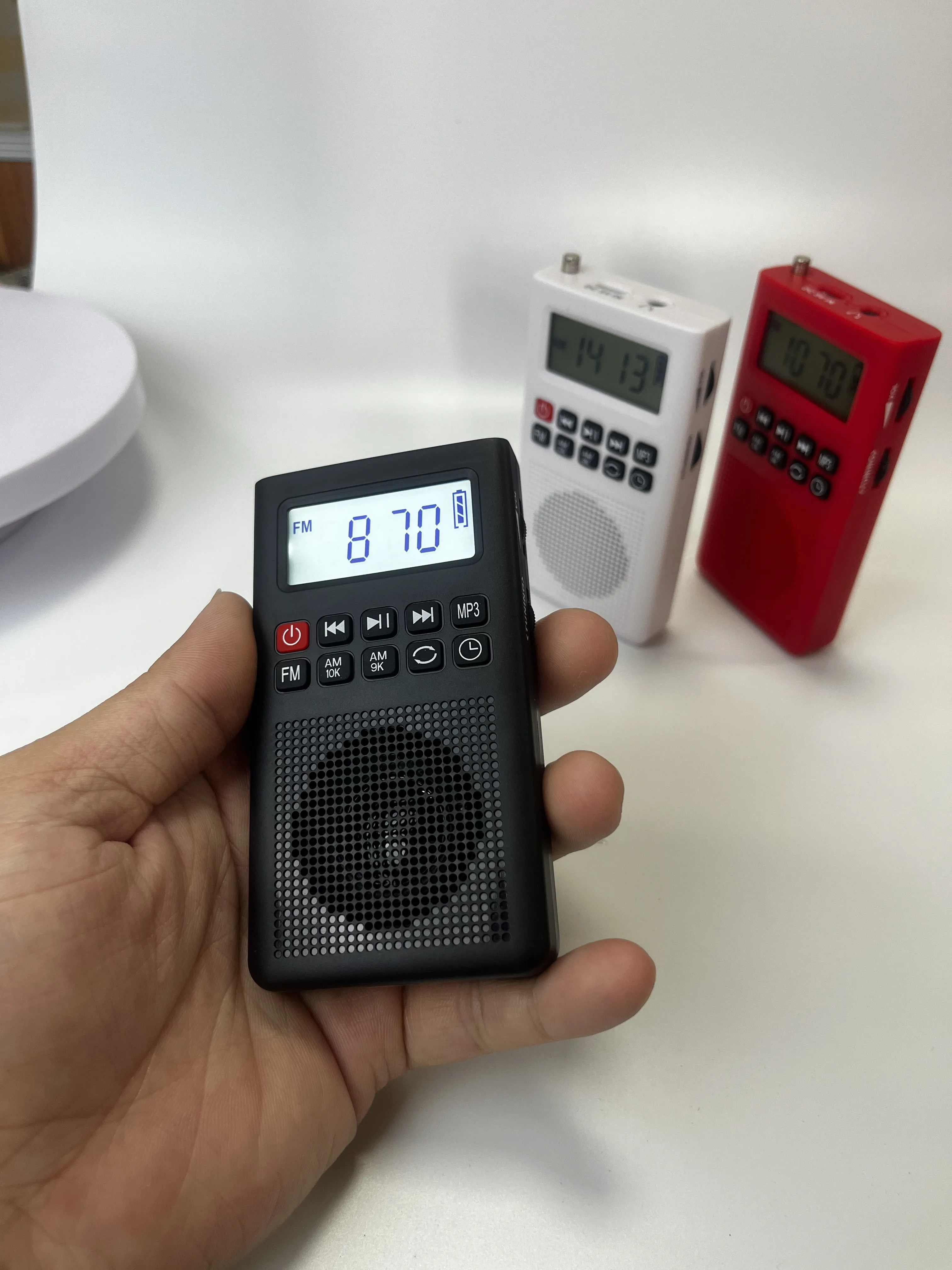 EONKO L-638 مكبر صوت جديد متعدد الوظائف لراديو AM/FM ومشغل MP3