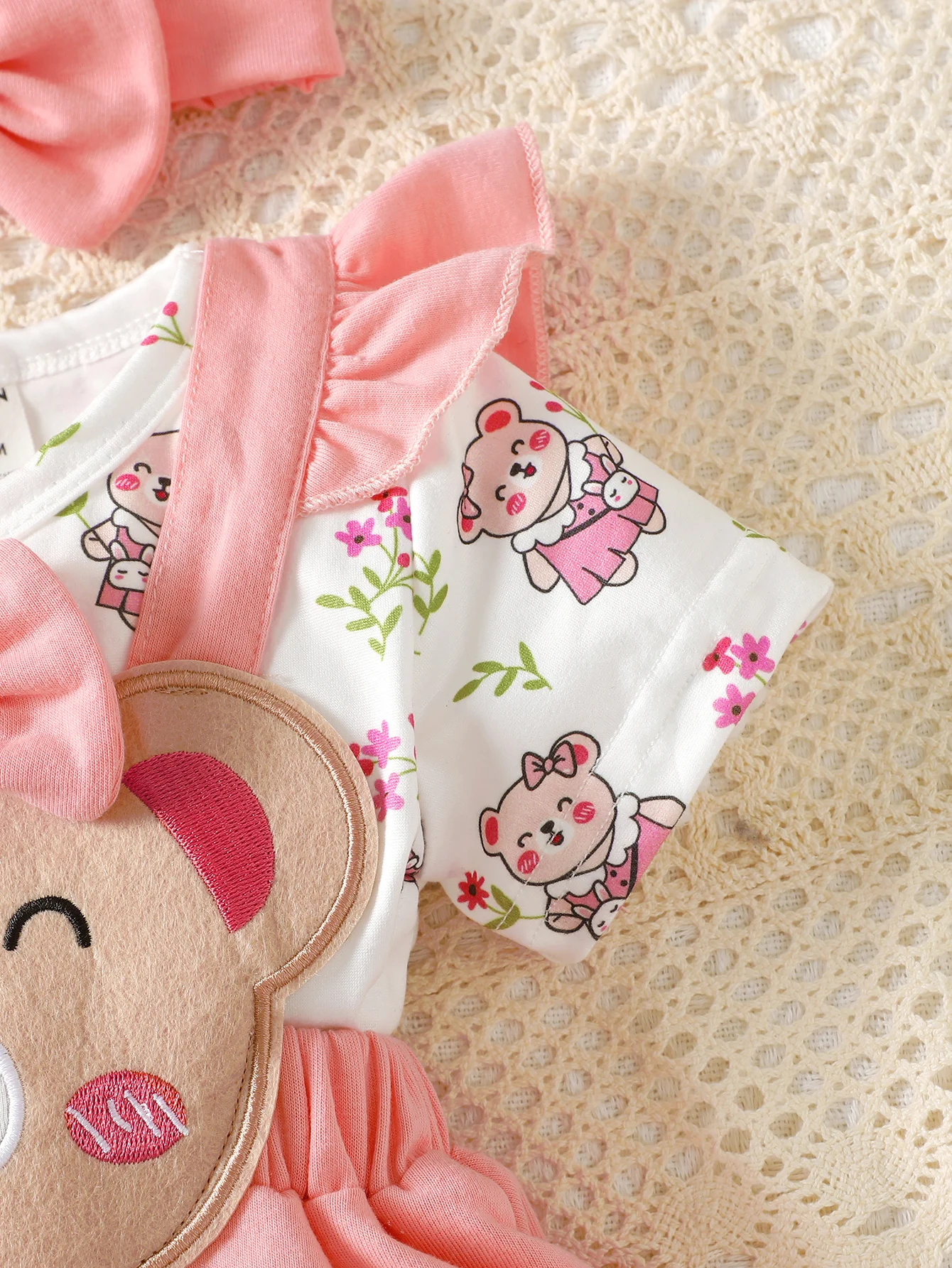 Baby Girl Round Neck Short-Sleeved Bear Print Triangle Dress + Ruffled Pink Strap Skirt + Bow Headband Foreign Three-Piece Set