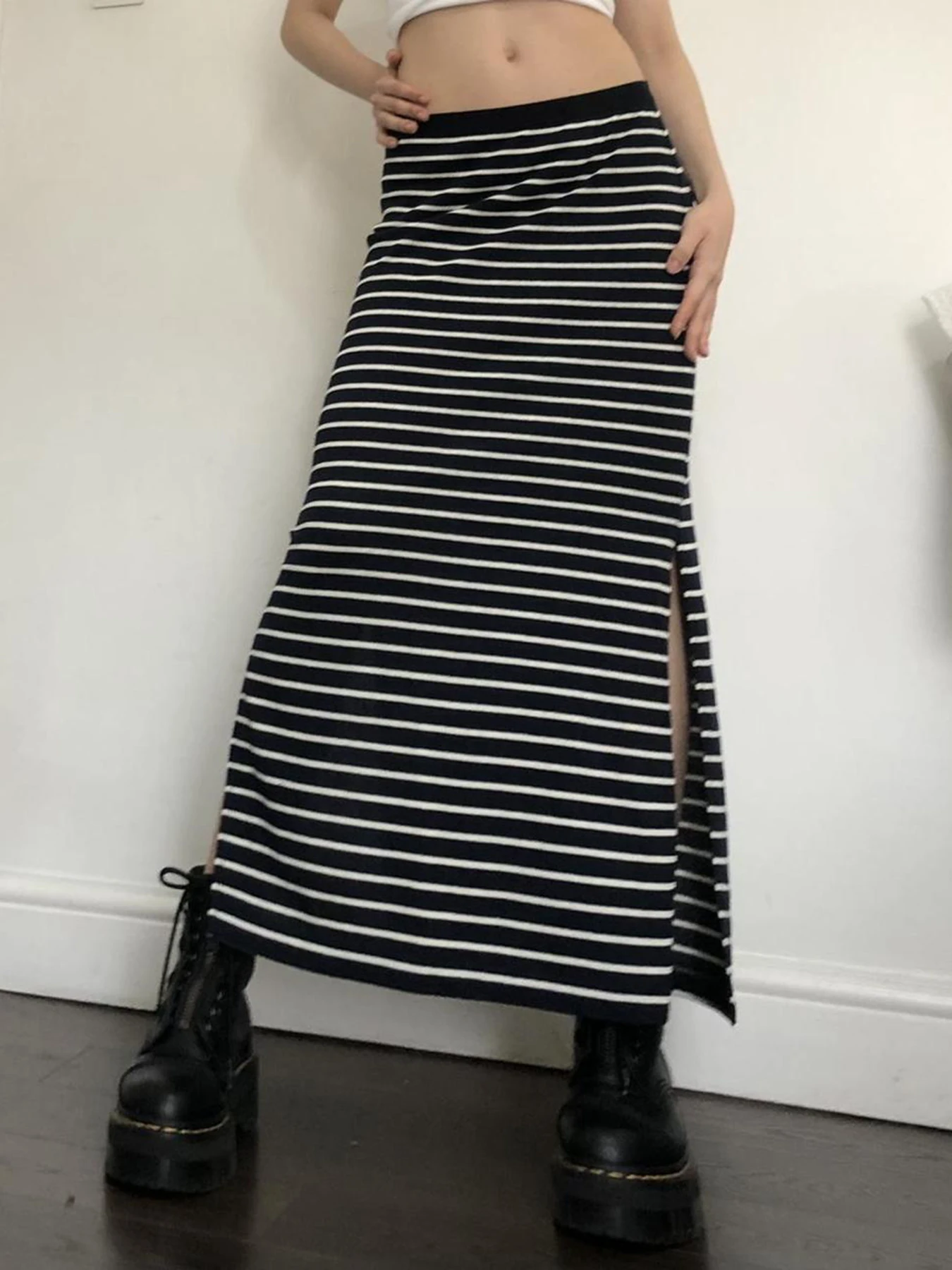 Weekeep Harajuku Striped Print Skirt with Split y2k Streetwear Low Rise Fashion Slim-fitting Long Skirts for Women Basic Bottoms