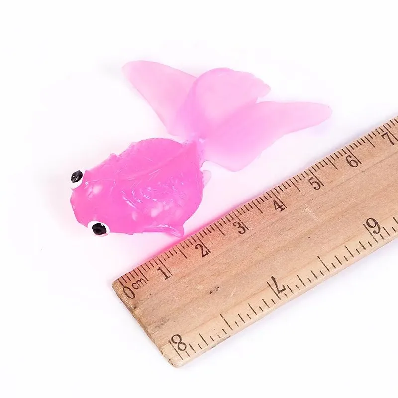 Mini poisson rouge en caoutchouc souple pour enfants, jouets de bain pour bébé, eau, tout-petit, amusant, natation, cadeaux de plage, simulation, ensemble de 5 pièces