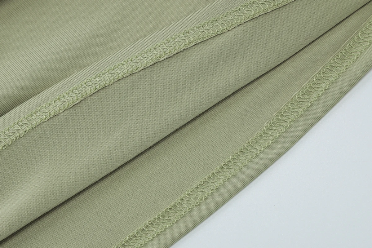 Hugcitar Modisches T-Shirt mit schrägem Kragen, kurzen Ärmeln, einfarbig, sexy, eng anliegend, kurz geschnitten, Damenkleidung, Streetwear, Party, Festival, T-Shirts – Detail 7