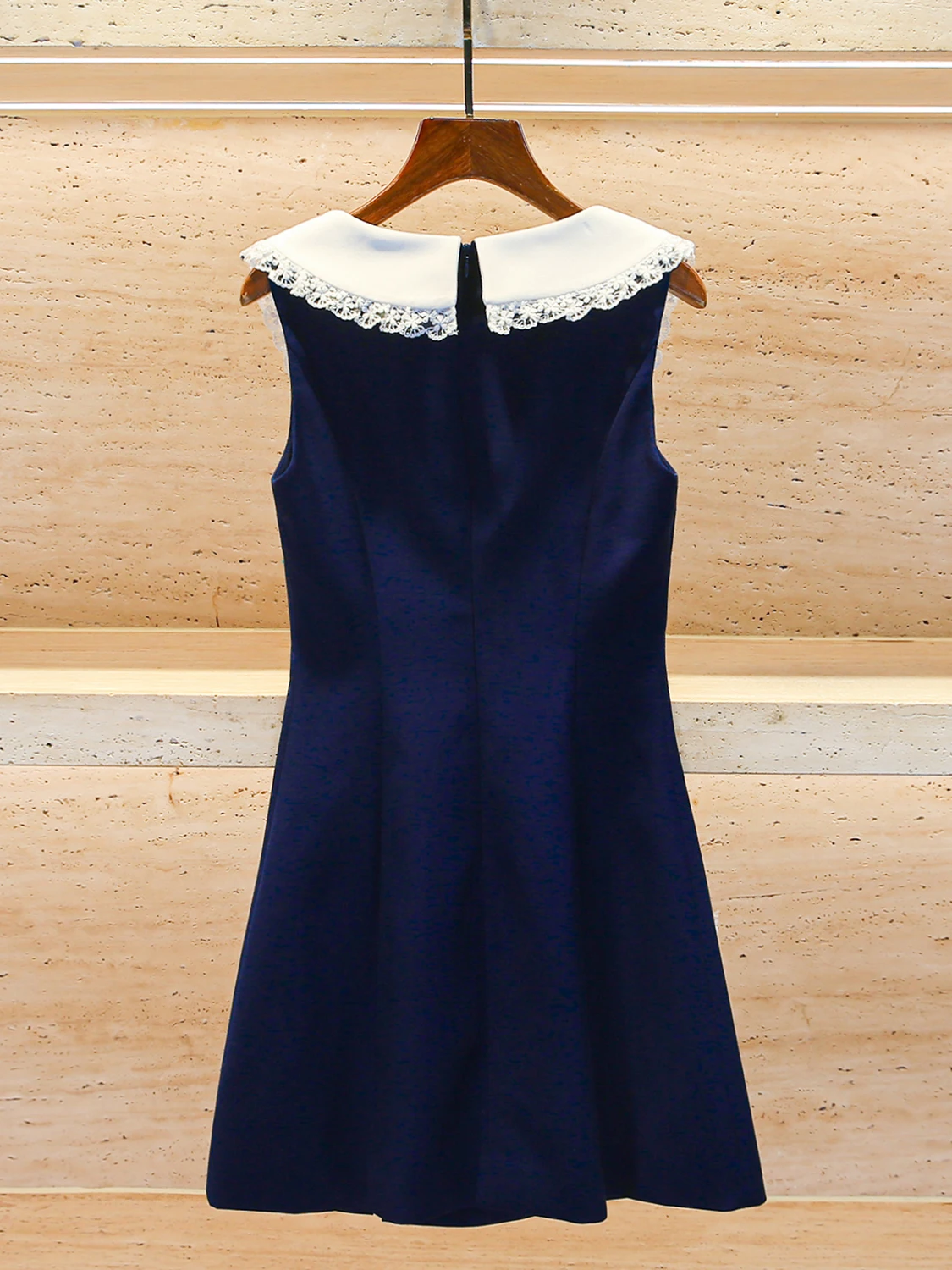 Elegancka damska kamizelka z koronką, wiązana, Dr Ele Miss Rich, do pracy, prosta, z wysokim stanem, z włókna poliestrowego.