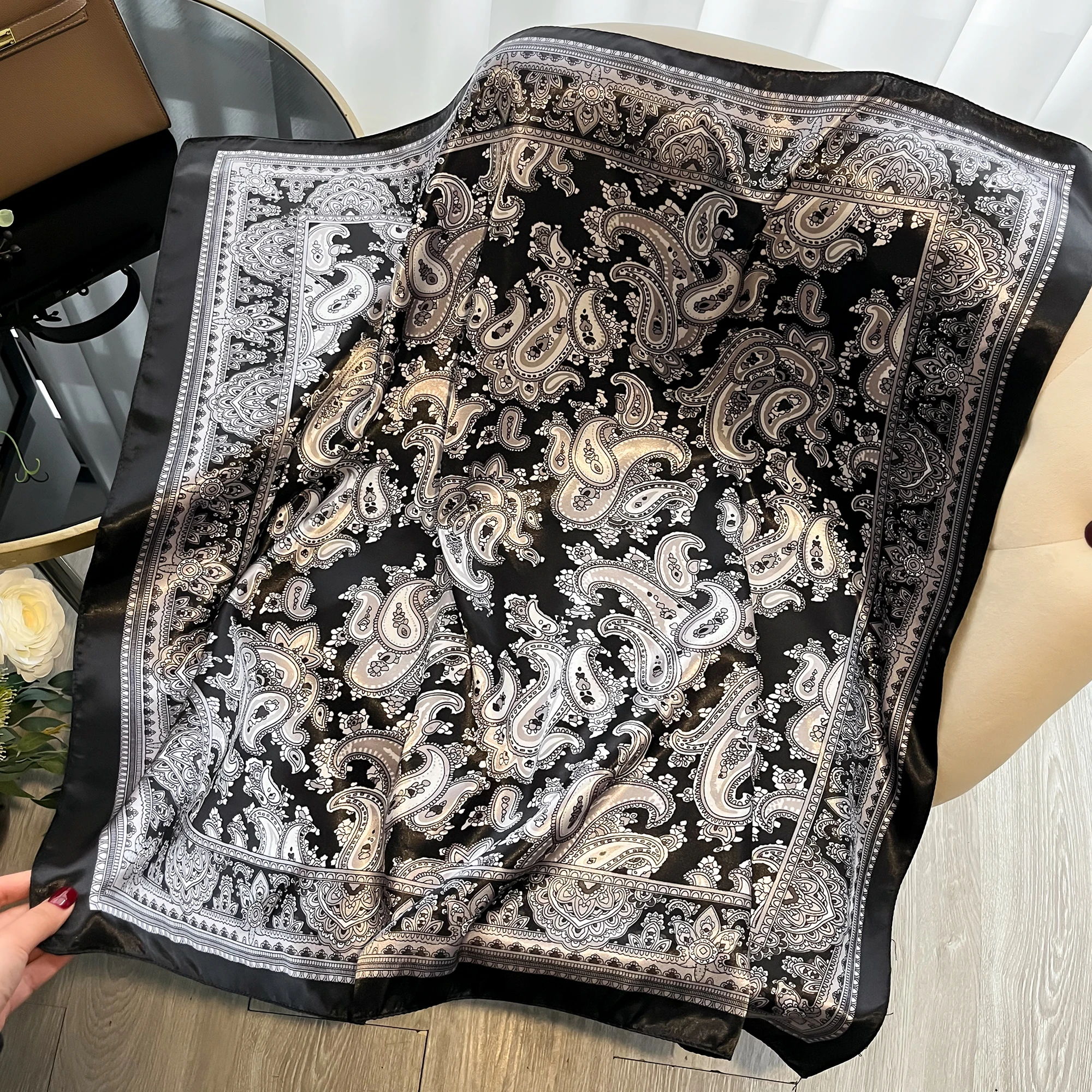 Luxury Silk Feeling Square Scarf Women Print Satin Neckerchief Spring Hair Band Foulard Bandana Echarpe Tie Shawl Wraps 2024 New