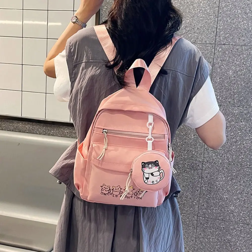 Lightweight Students School Bags Waterproof Zipper Closure College Student Backpack Adjustable Straps Comfortable