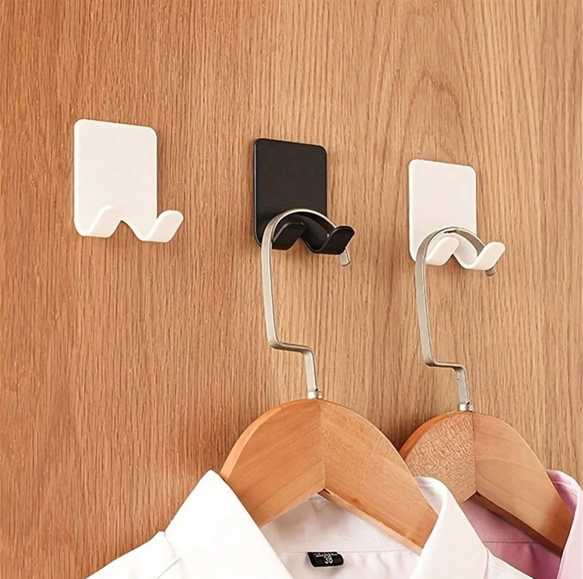 Razor Holder Adhesive Hook, No-Drill Wall Mount Shaving Storage Rack, Strong Stick-On Hook for Manual Razor, Power Plug & Cords