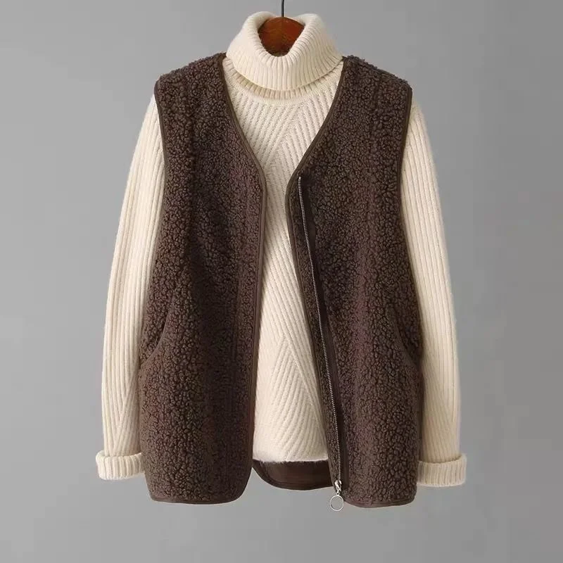 Women Fashion Large Size 4XL Vest Tops Coat Korean Female Waistcoat Jackets Autumn Winter Ladies Lamb Wool Sleeveless Outerwear