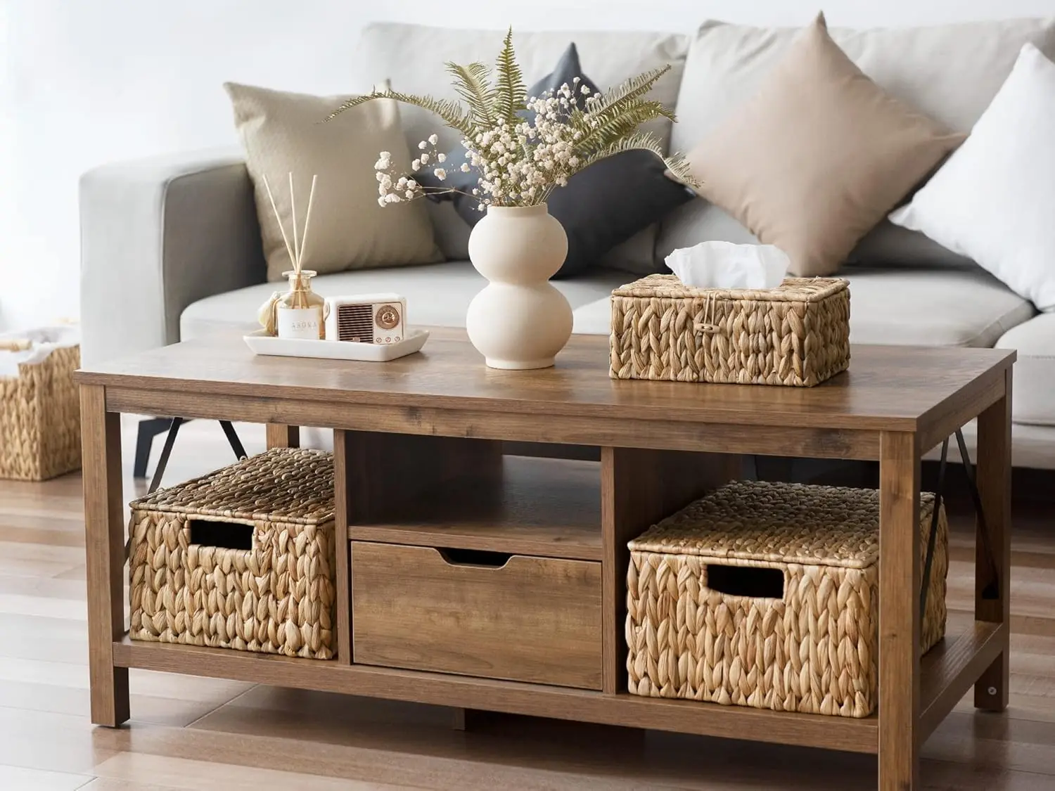 Large Woven Storage Basket with Lid and Handles for Home Organization, 1 Pack