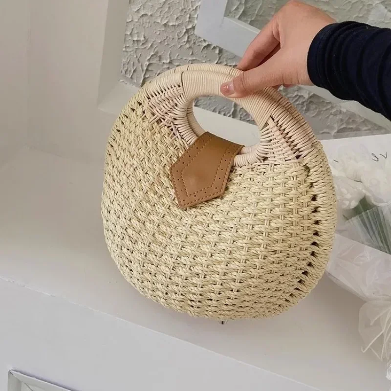 Shell Rattan Tote Bag Fashion Summer Female Shoulder Handbags Large Capacity Shopping Basket Beach Tote Straw Bag Women Purses