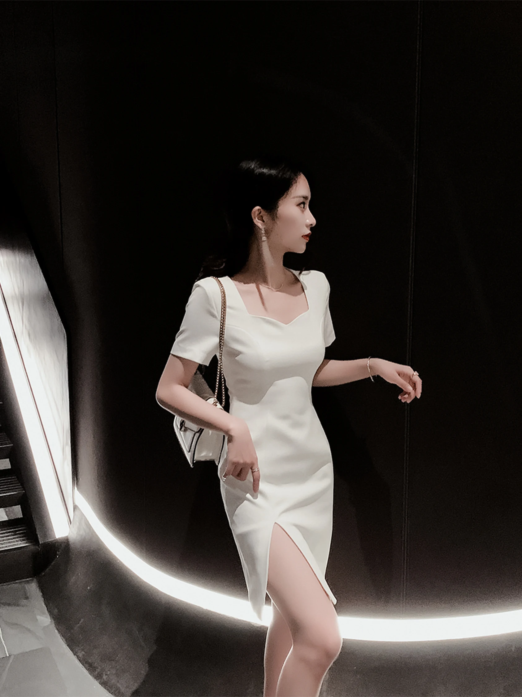 

Элегантное высококачественное женское платье, роскошное короткое бальное платье для юбилея, дня рождения, подходит для повседневной носки, в корейском стиле, из полиэстера...