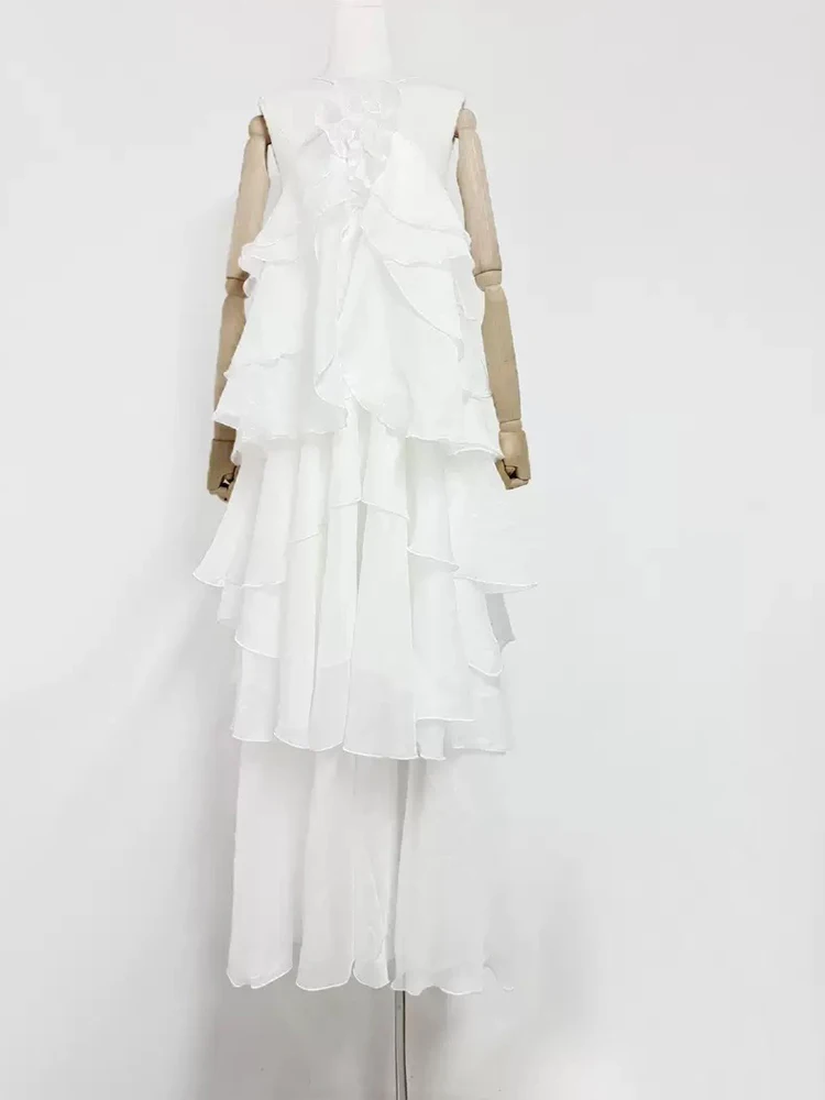 Temperamentnähte Rüschenkleid 2025, Sommerfrauen neues dreidimensionales Blumenkleid mit hängendem Hals, rückenfreiem Rüschenkleid