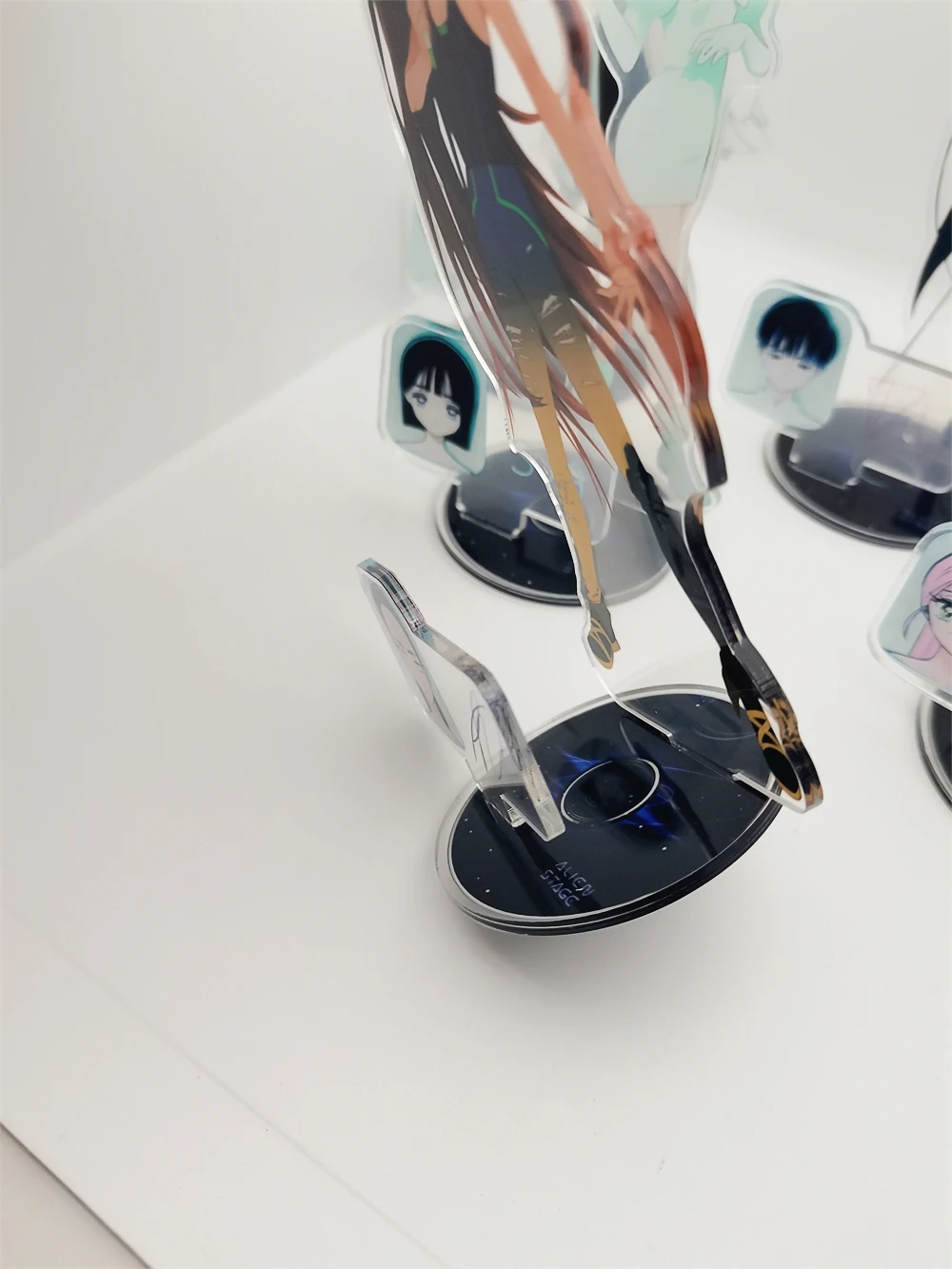 أنيمي الغريبة المرحلة إيفان و تيل هدية دمى أشكال الاكريليك حامل نموذج عمل الشكل حلية اكسسوارات نماذج سطح المكتب الحلي