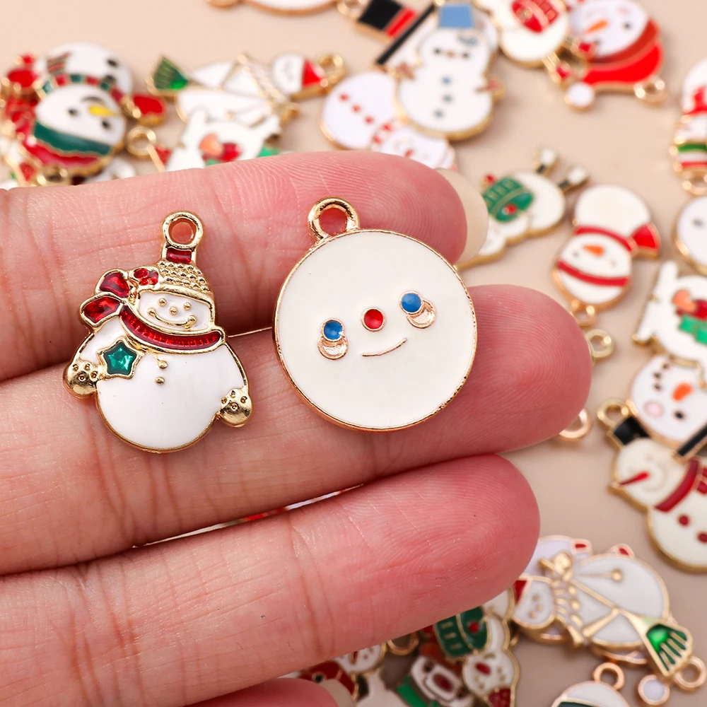 Leslie 10 قطع المينا سحر عيد الميلاد للأقراط عيد الميلاد ثلج سحر والمعلقات DIY المجوهرات المصنوعة يدويا