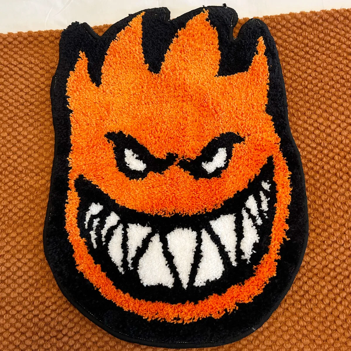 Spitfire Bighead Flame Tufted Rug, Cool Skate Monster Face Shaped Area Carpet, Soft Fluffy Anti-slip Floor Mat for Bedroom Dorm
