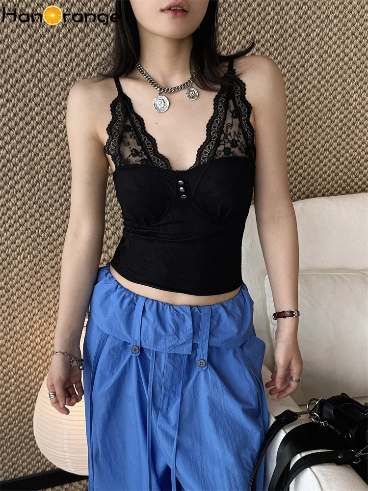 

HanOrange 2026 Summer V-Neck Lace Buttoned Bustier Camis Women Slimming Sleeveless Top White/Black/Apricot