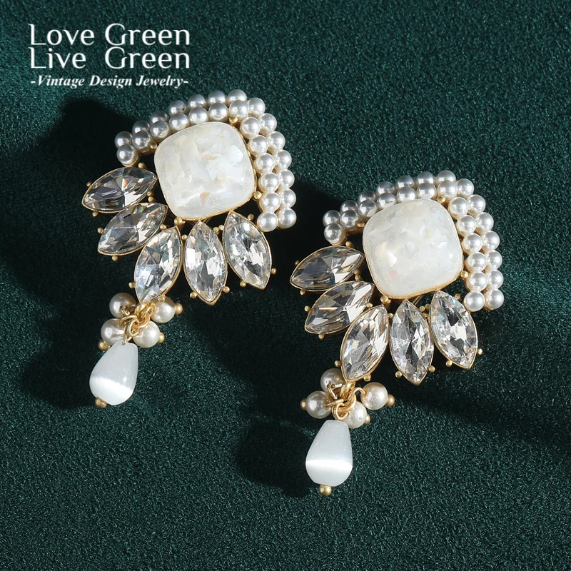 

Vintage White Crystal Opal Earrings Horse Eye Pearl Freshwater Charm Luxury Designer Jewelry Accessories For Woman 2025 Trends