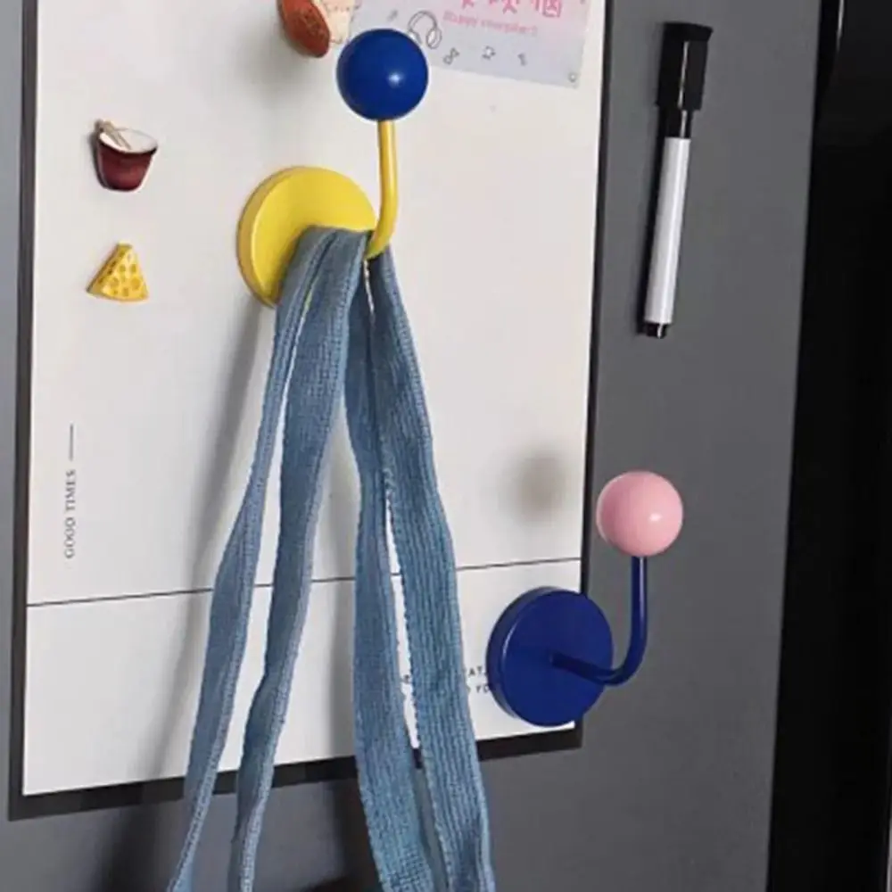 2025 هوك مغناطيسي غير مثقوب مفتاح تخزين سلس الثلاجة شفط هوك الإبداعية متعددة الأغراض تخزين السنانير المطبخ