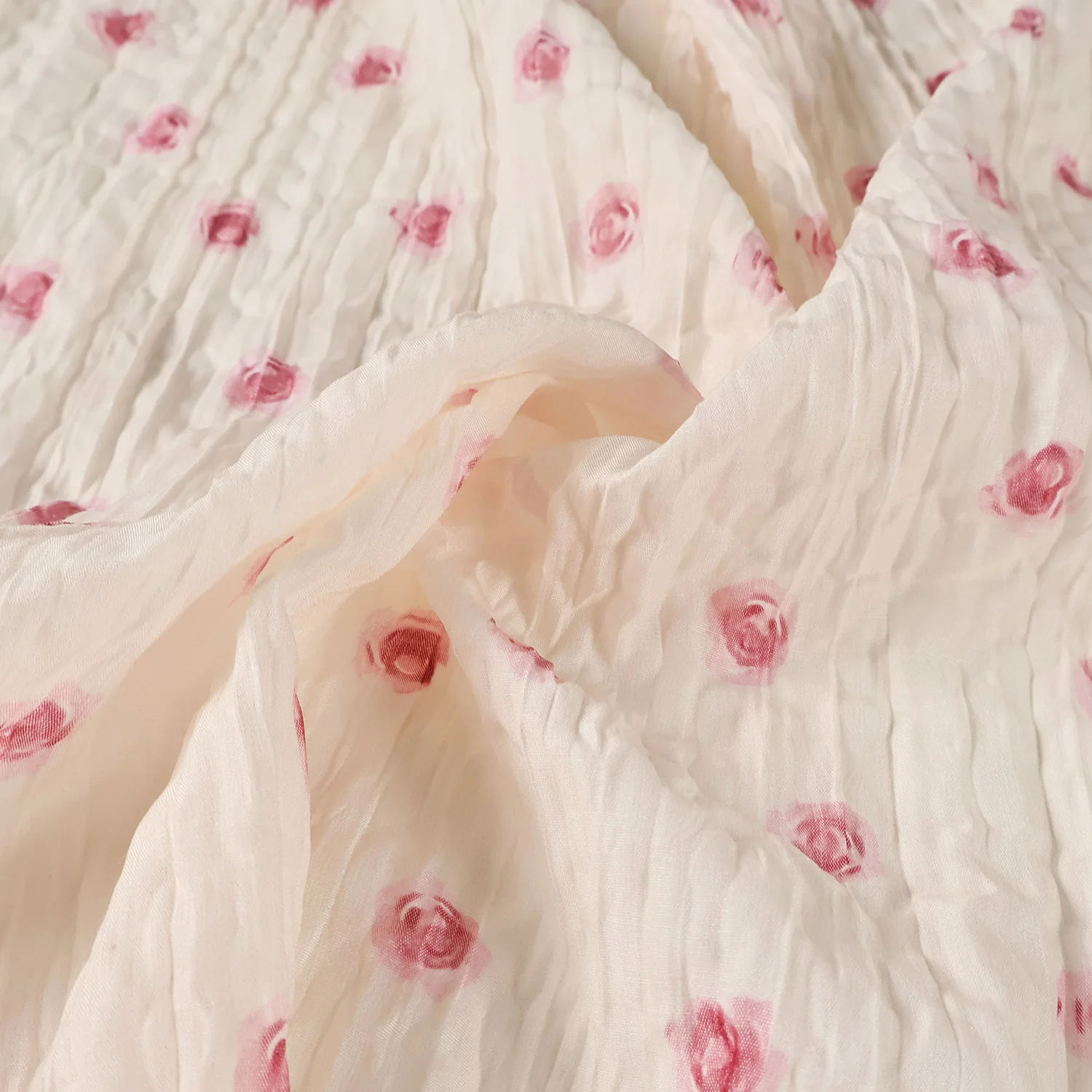 2 Yards French Pastoral High-Bottom Off-White Bottom Pink Small Rose Print Pleated Fabric Dress Cheongsam Fabric