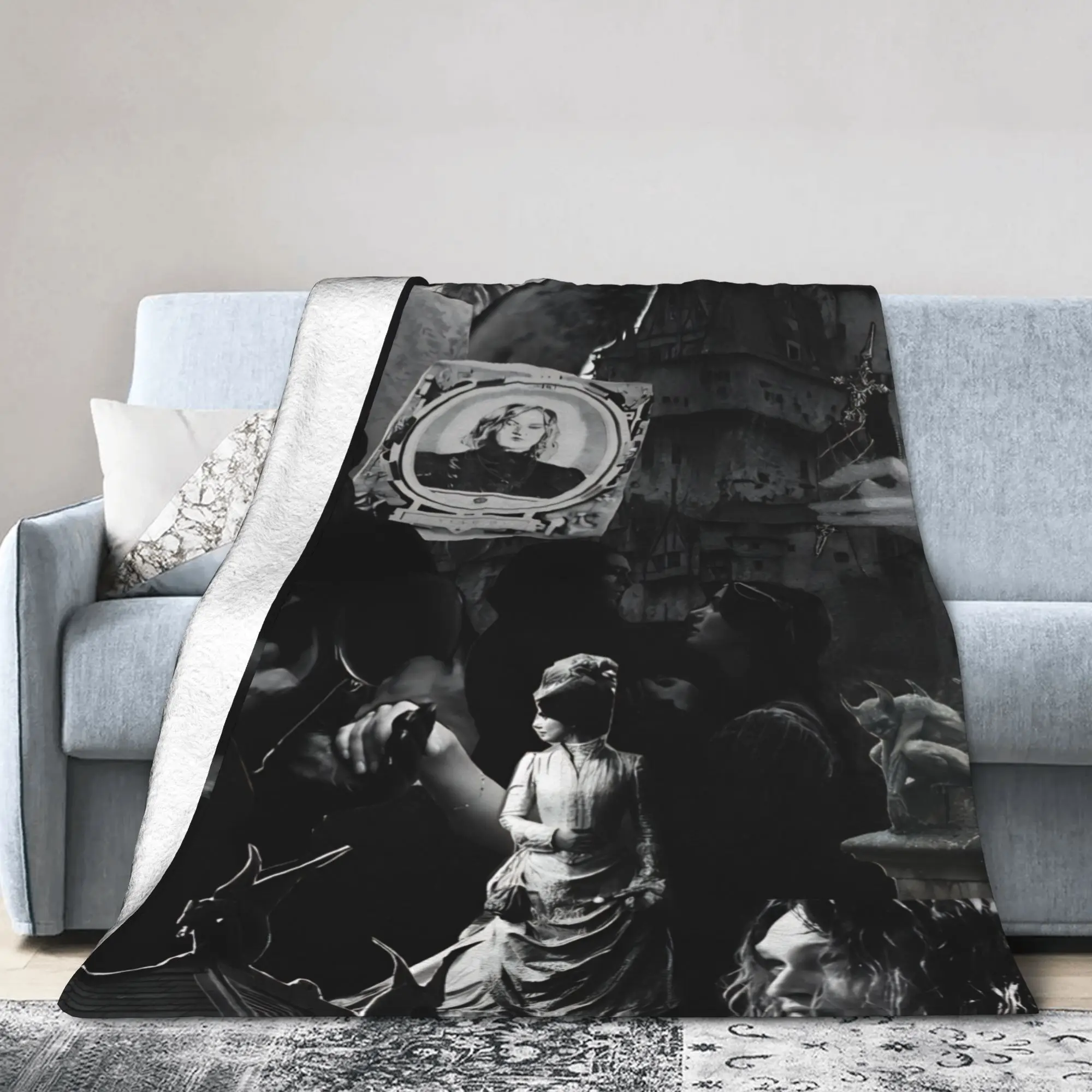 Funny Dracula A Love Tale Blanket Lightweight Thin Flannel  Cozy Throw Blanket Machine Washable