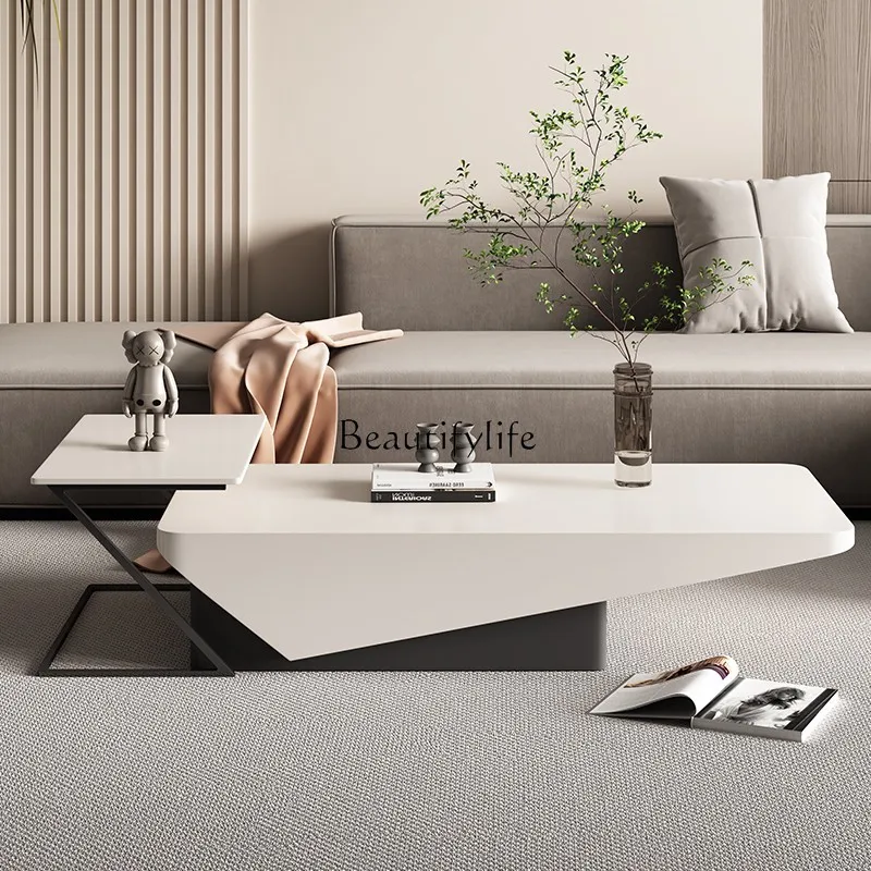 - * طاولة قهوة من لوح الصخور الكريمي، شقة صغيرة، غرفة معيشة، مجموعة خزانة تلفزيون منزلية بسيطة وحديثة