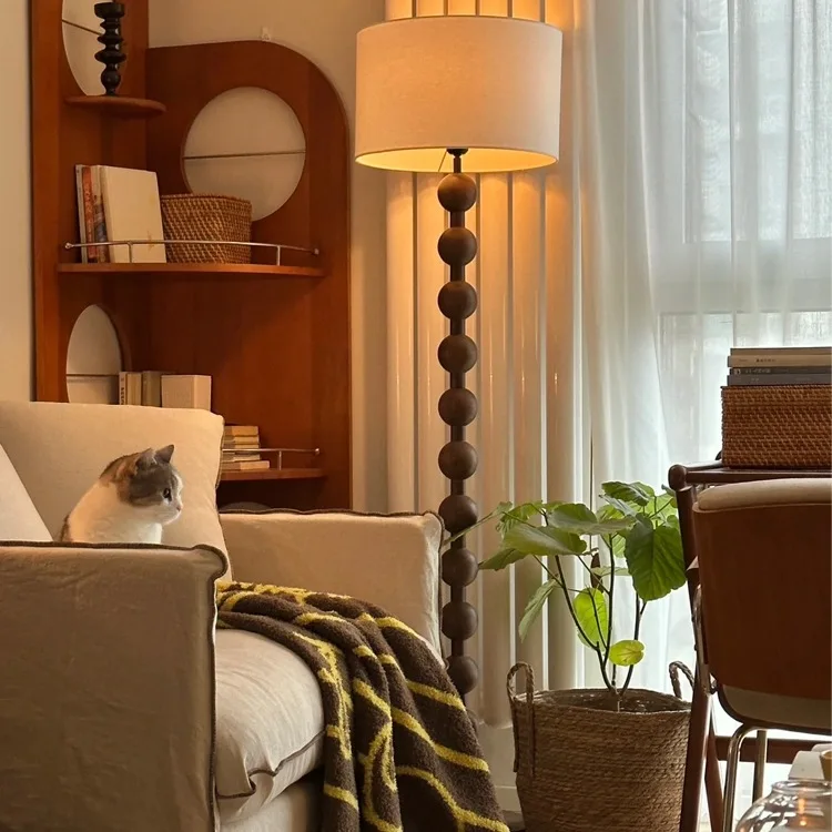 Neue chinesische amerikanische Retro-Schlafzimmer-Atmosphärenlampe Schreibtischlampe