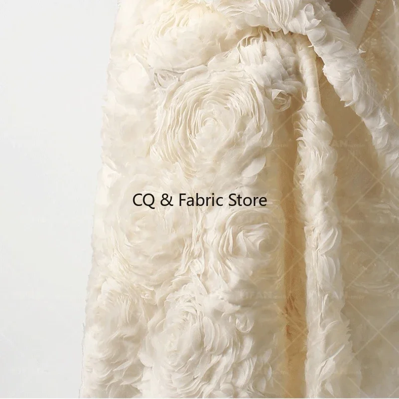 High End Texture 3D Plate Flower Embroidered Lace Fabric for Wedding Dress Fashion Decoration Clothing Material Designer Fabric