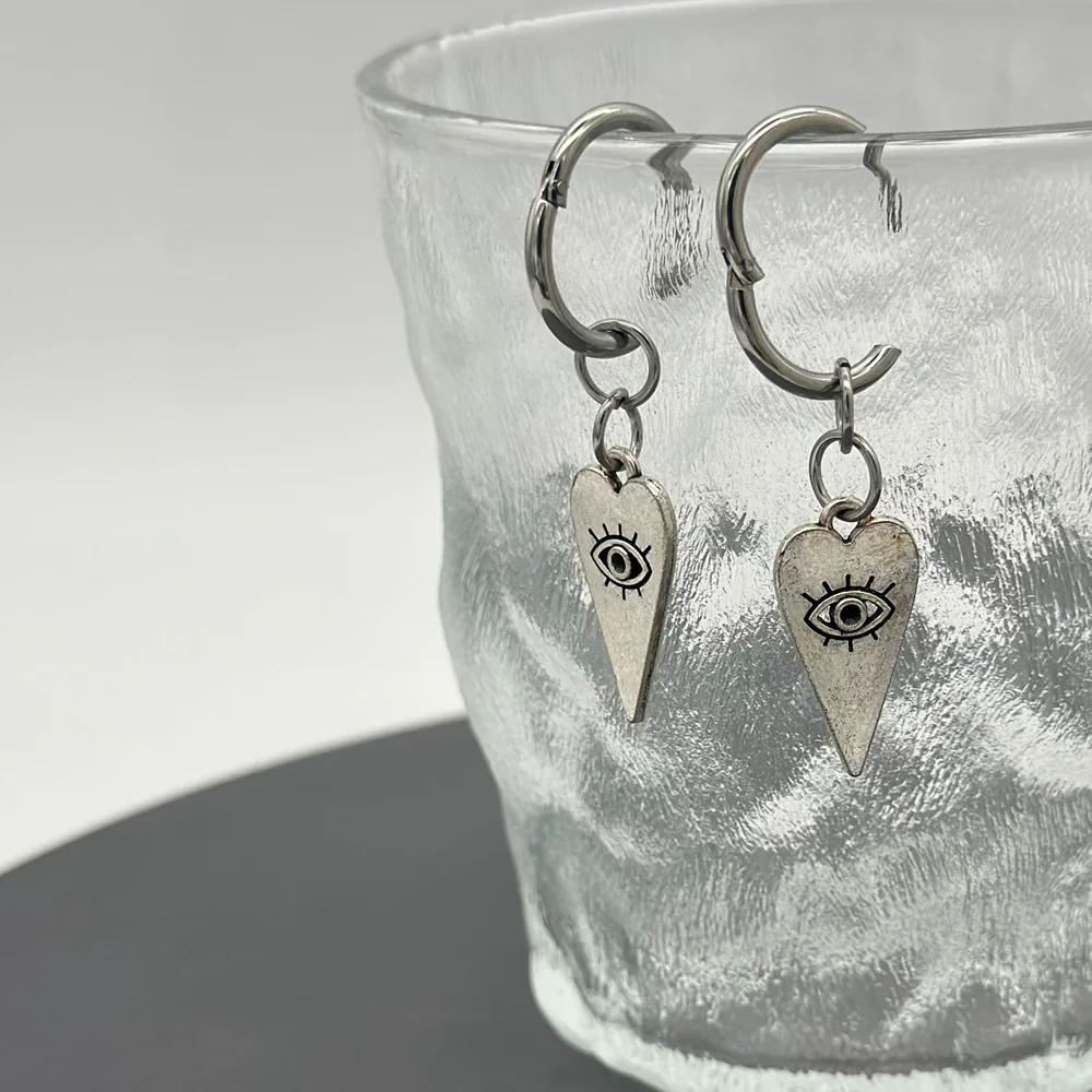 Goth Mystic Eye Heart Drop Earrings for Women Men Punk Silver Color Evil Eye Earrings Y2K Grunge Fashion All Seeing Eye Jewelry