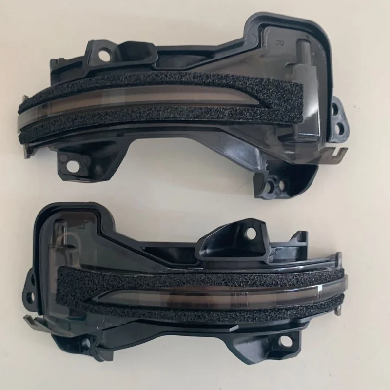 

SAARApplicable17StyleCRV/Haoying Crown Road/URVJade Модифицированное зеркало заднего вида, плавный светильник, задний складной светильник, указатель поворота Flowin