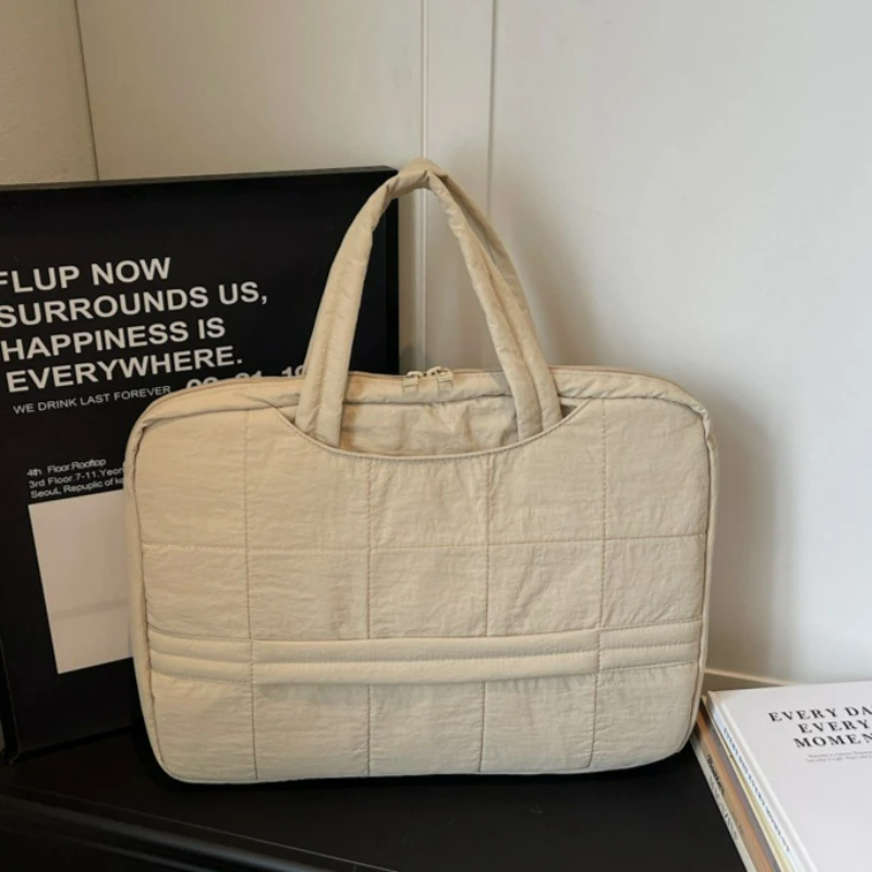 

Korean Style Simple Casual Top Handle Bag Large Capacity Shoulder Bag for Women Office Work Comfortable and Versatile Laptop Bag