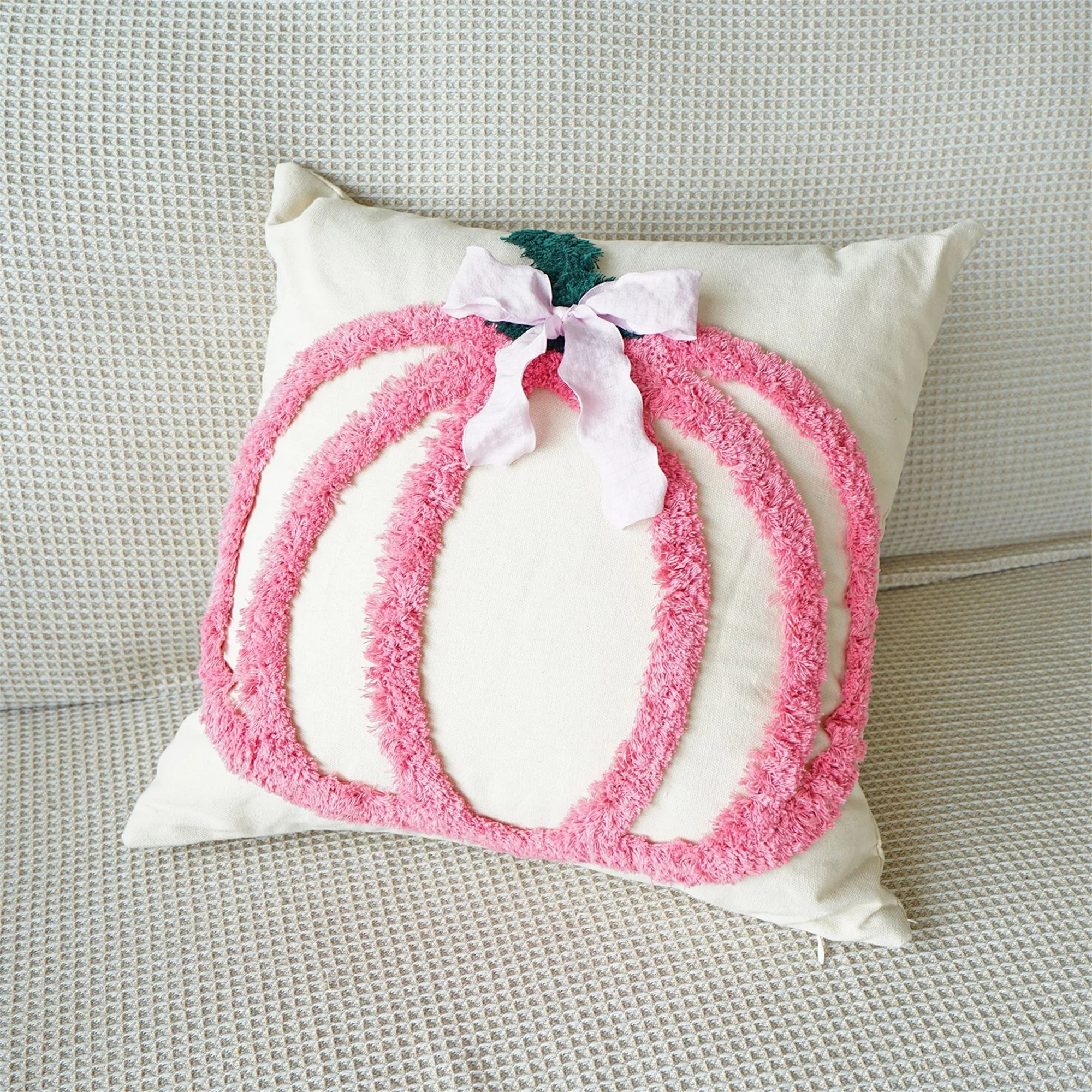 

Декоративные наволочки на Хэллоуин с вышивкой жуткого призрака, декоративные чехлы для дивана-кровати — набор из 2 шт.