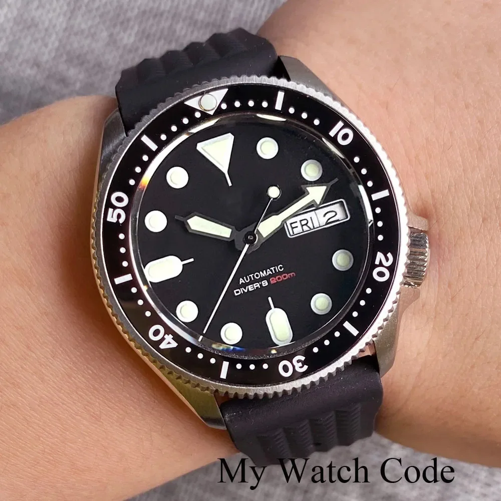 Tandorio 37MM Diver Watch S NH36 Automatic Men Wristwatch Weekday 120 clicks Bezel Flat Sapphrie Glass Waffle Band Black Index