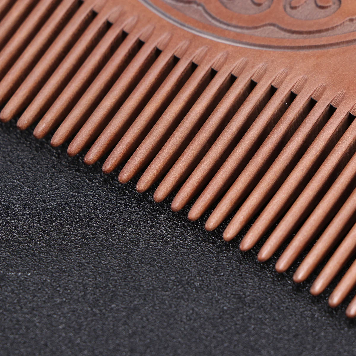

1pc Carved Sandalwood Comb Double-Sided Wooden Hair Comb Massage Scalp Stimulating Blood Circulation -Free Hair Care Retro