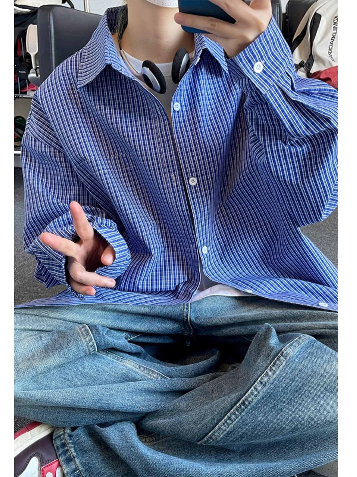 

Мужская рубашка в американском ретро-стиле, синяя в клетку, свободного кроя, модная осенняя верхняя одежда, смесь полиэстера и хлопка, на пуговицах