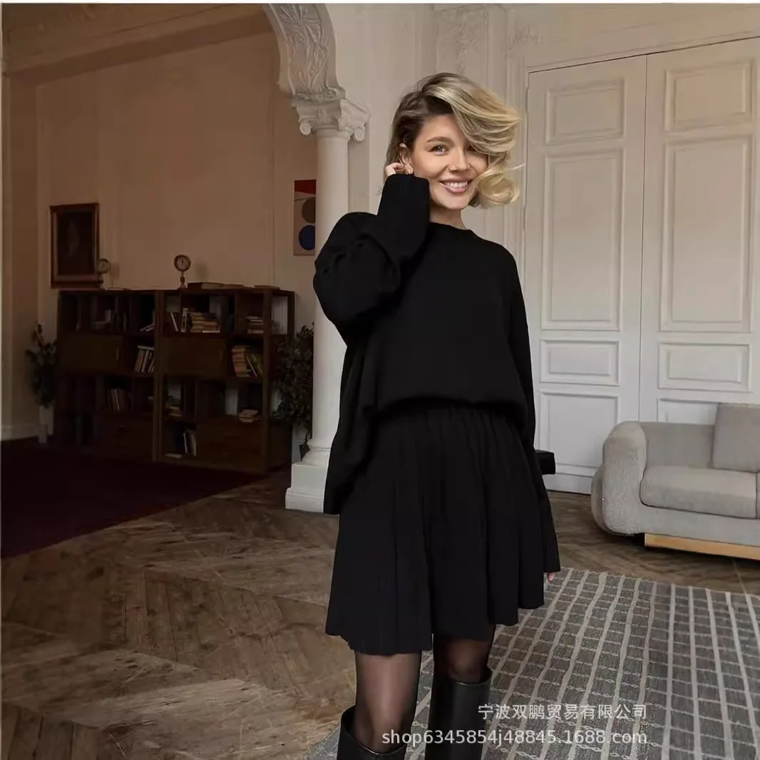 Ensemble pull à col ras du cou et jupe plissée pour femmes, couleur unie, jupe tricotée de Style européen et américain, nouvelle collection 2025