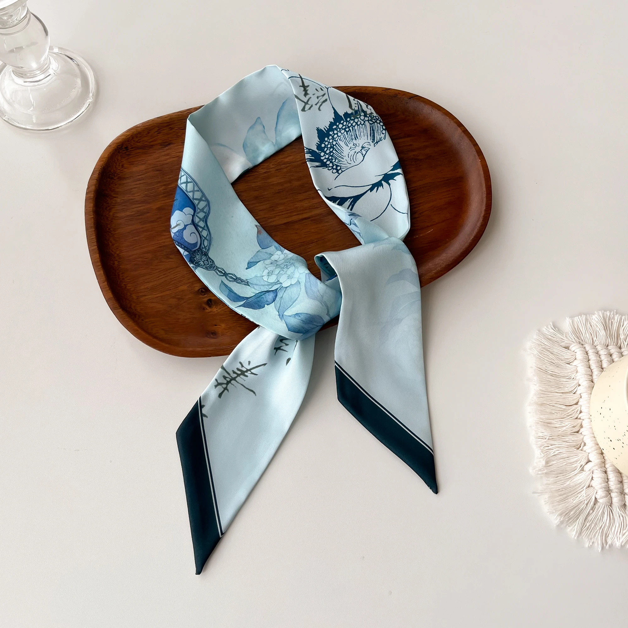 

Новинка, женский Шелковый узкий шарф, модный роскошный принт, маленькие шарфы для волос, декоративная повязка для женщин