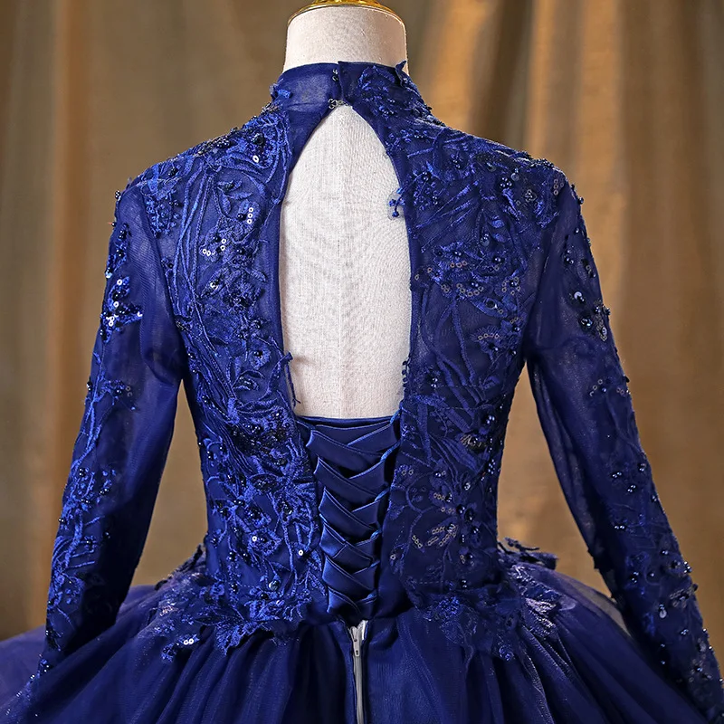 Robe de Quinceanera bleu royal à col en V, manches longues, perles en dentelle, robe de reconstitution historique Sweet 16, jupe à volants, Rhde promo de princesse, peu importe, nouveau